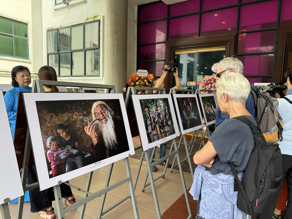 Tơmối ôm hyô kong têa ê ngăn mâu um ki lĕm má môi a rôh mơđah tơbleăng