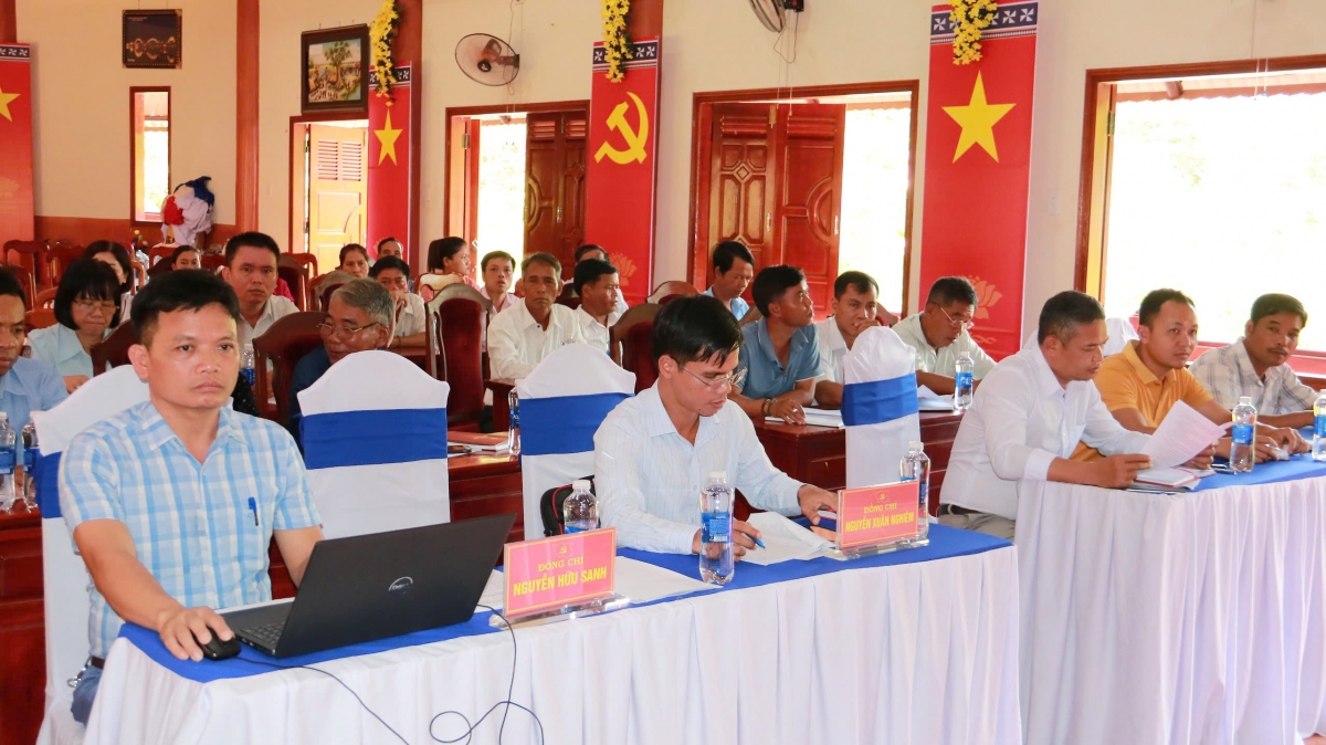 Đảng bộ xã Sông Kôn quán triệt các nghị quyết của Đảng