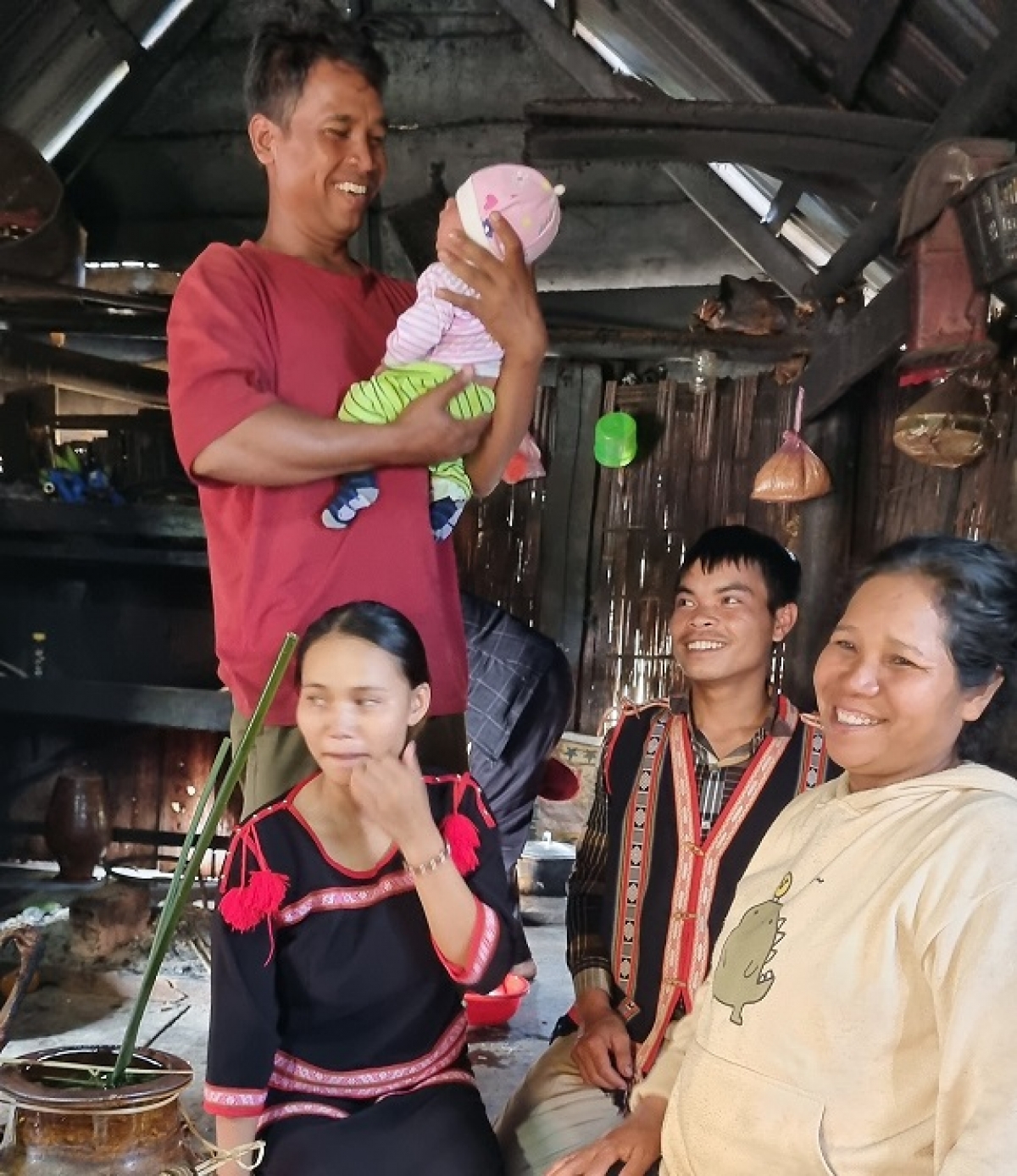 Cau pròc mhàm tờm nting bơr gờm chờ cau pa hìu bơnhă dê