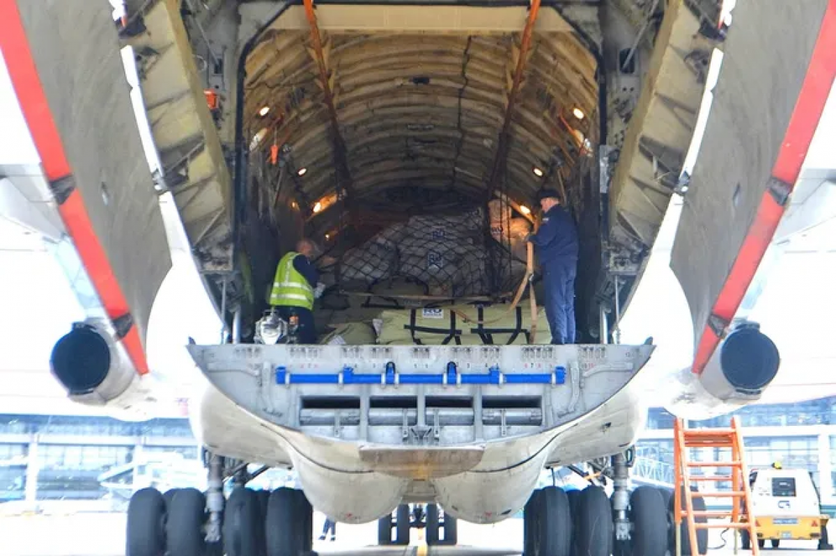 Dom negar di dunya pambuak bruk hu sanya daong labaih 13 trieu USD daong Viet Nam ramik pasiam hadei ribuk ka 10, 11, 12, 13 saong hajan ribuk ia sua.