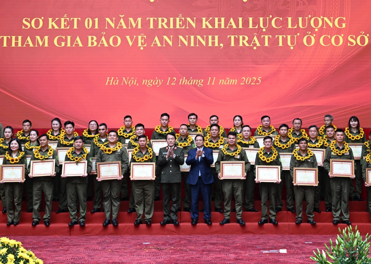 - Khua knŭk kna bi mni kơ phung êdah kdlưn hlăm klei bi kƀĭn