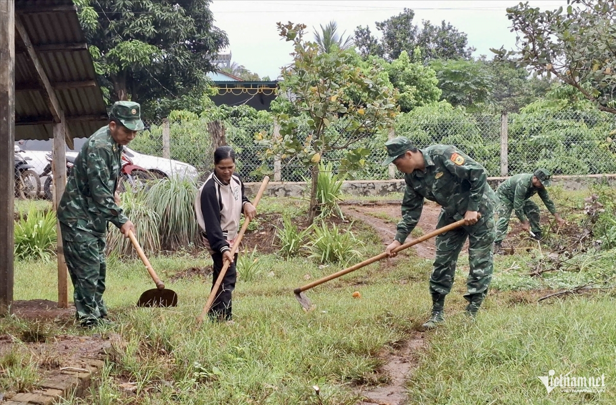 Urang jakar, bol lin balai Bien phong Ia Pnôn daong urang ngak hacih bein, tacei ba sangka phun