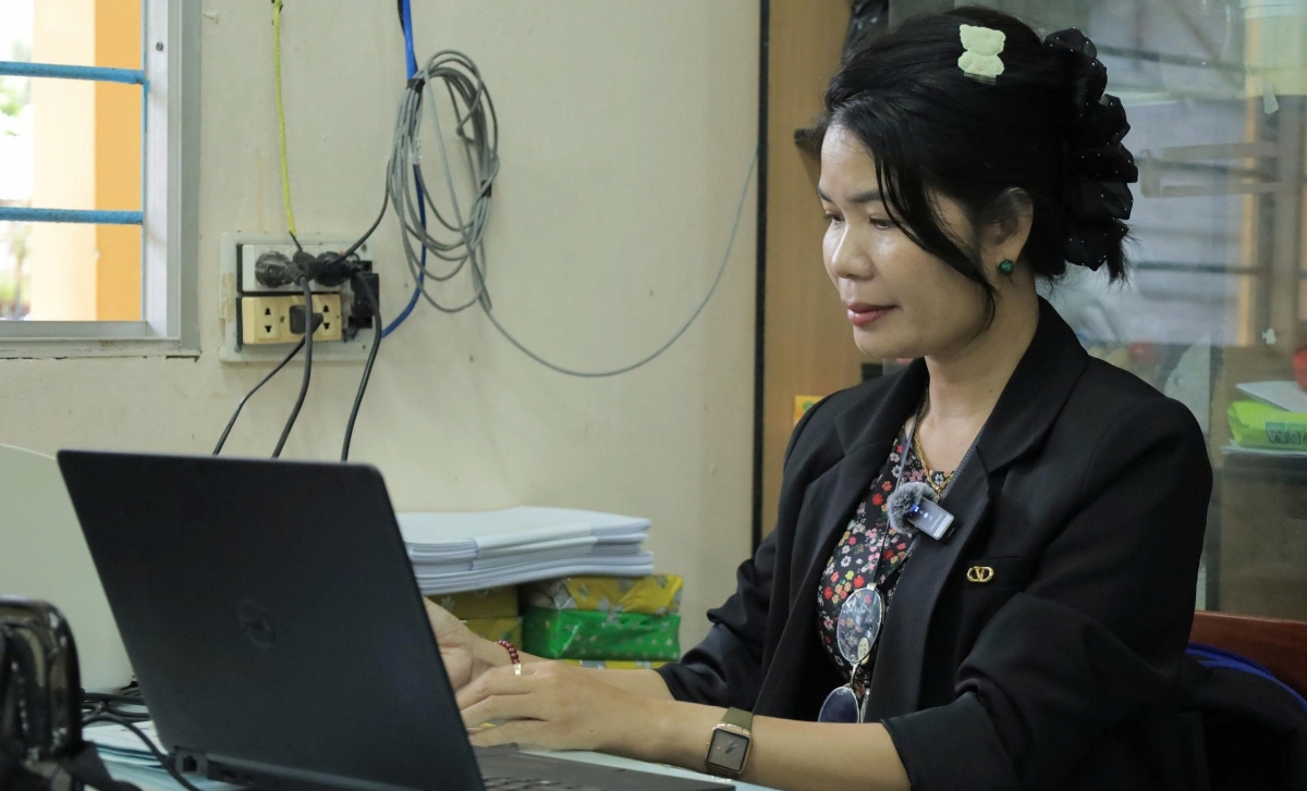 Cô Vanh Ma Lai - Giáo viên Trường THCS Ô Lâm (tỉnh An Giang)