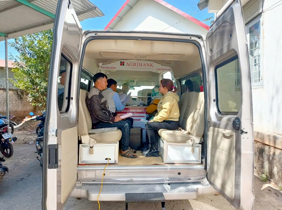 Ală anih lơh broă ntrờn tus tơn tàm ală tiah ngài nàng drơng broă lơh