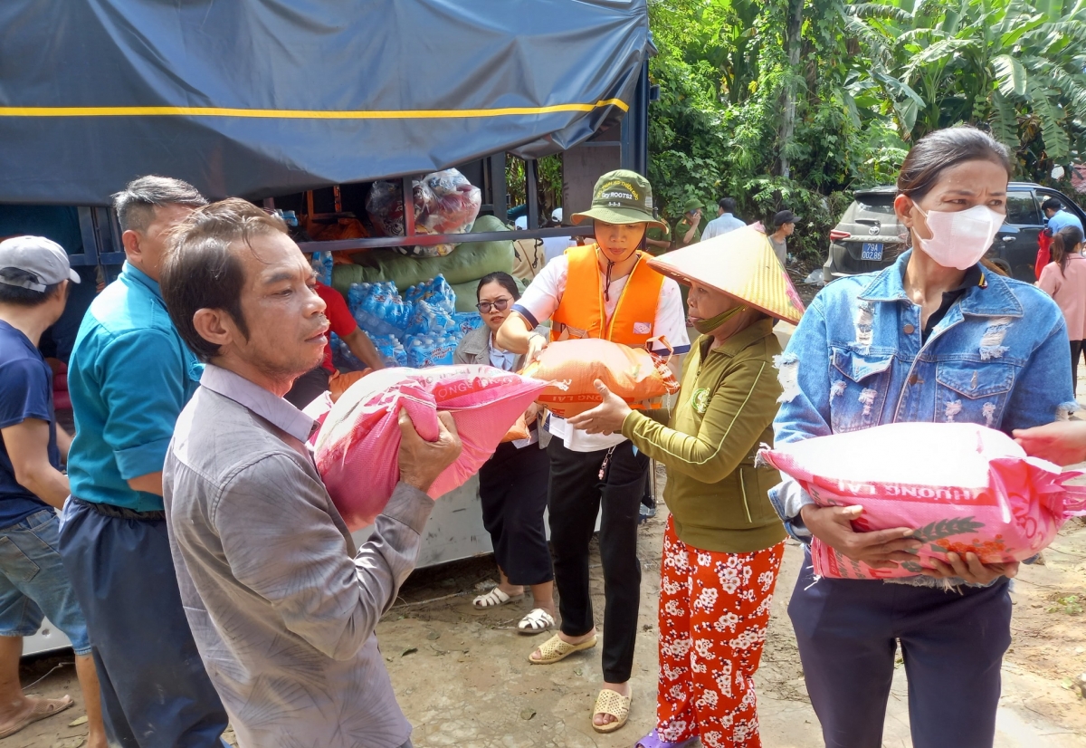 Pơn diang phan sa, phan ngui dong kờl làng bol jơi bơtiàn ờ gal cau tàm tiah Tây Khánh Vĩnh, càr Khánh Hòa