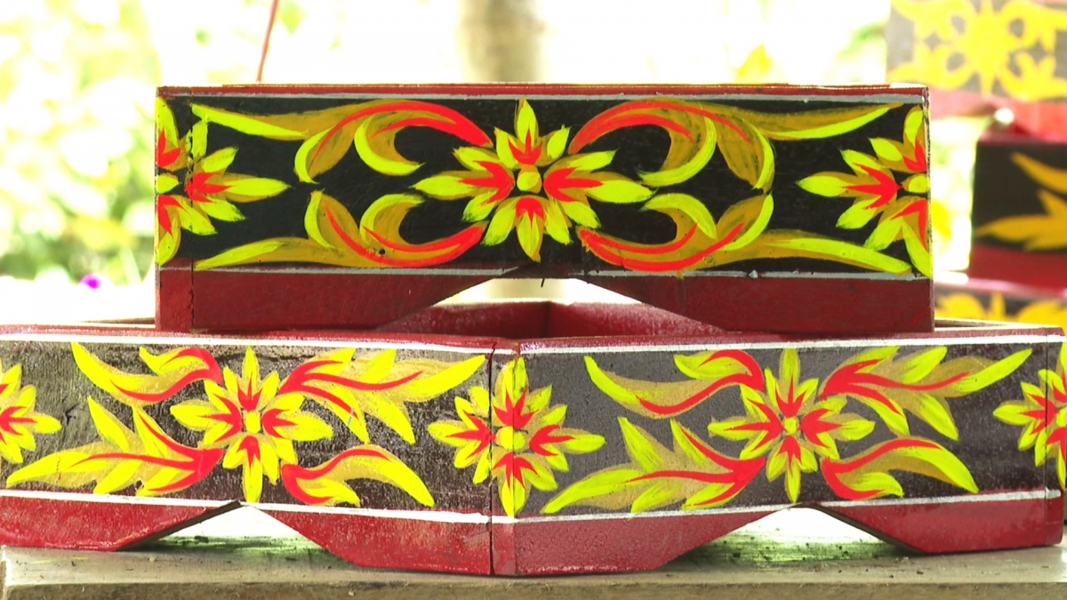 Khay trầu cau của đồng bào Khmer