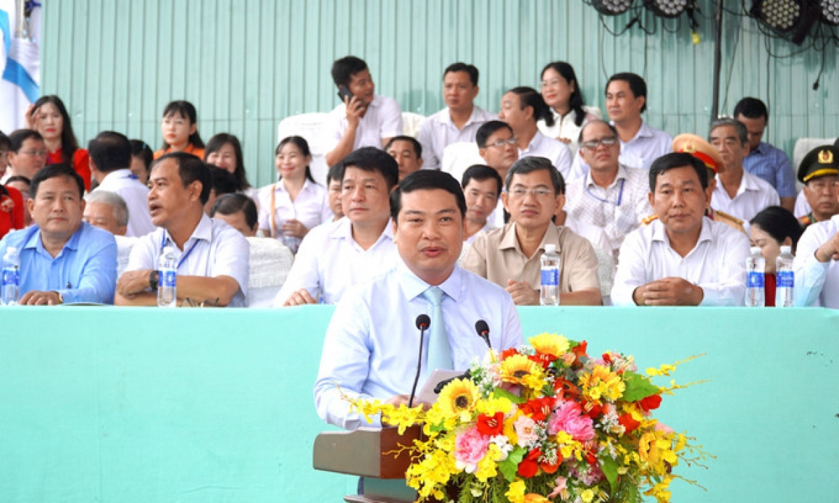 Phó Chủ tịch UBND tỉnh An Giang Lê Trung Hồ phát biểu khai mạc Ngày hội.