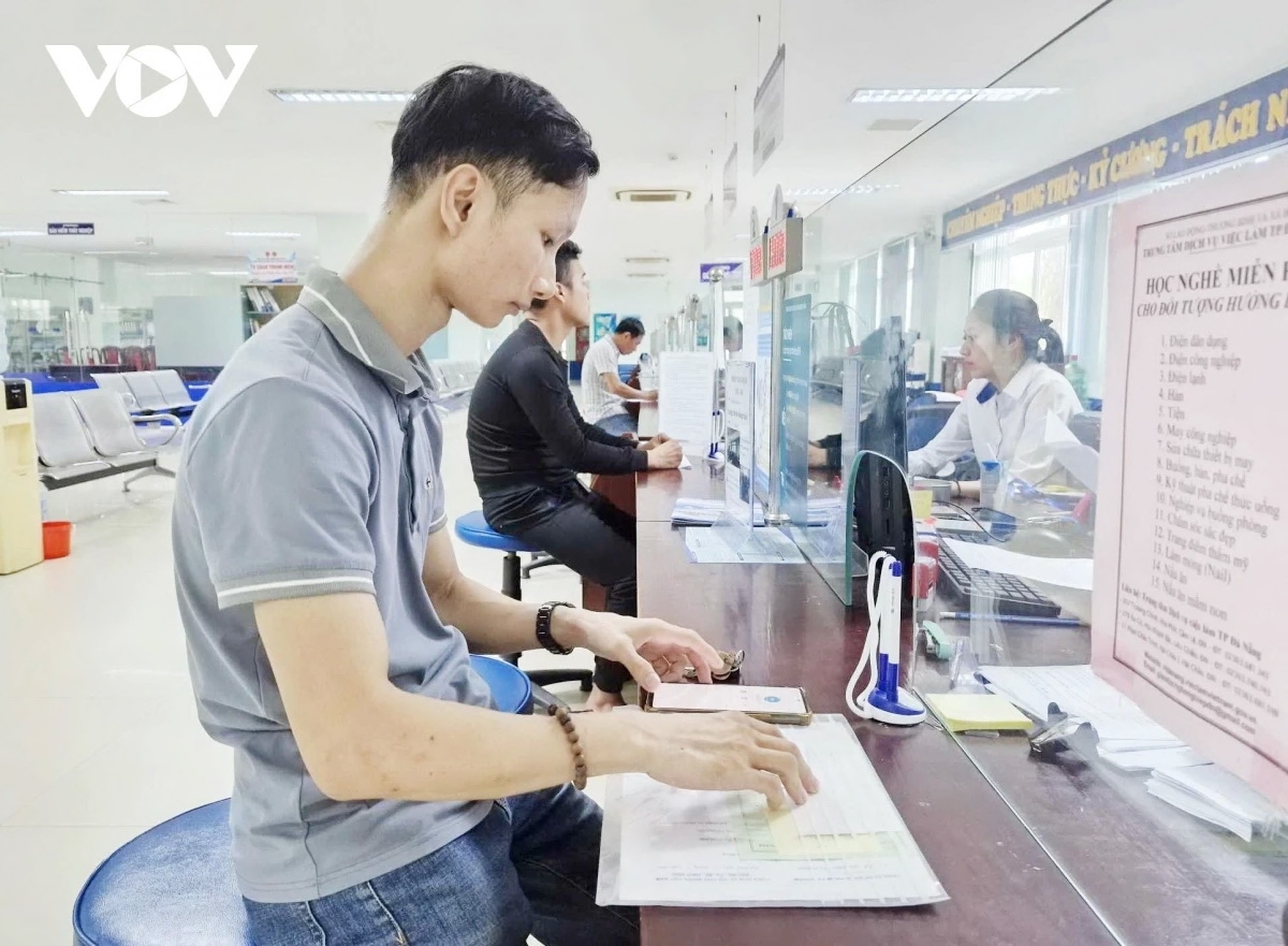 Lao động hưởng trợ cấp thất nghiệp tại Trung tâm dịch vụ việc  làm TP Đà  Nẵng 