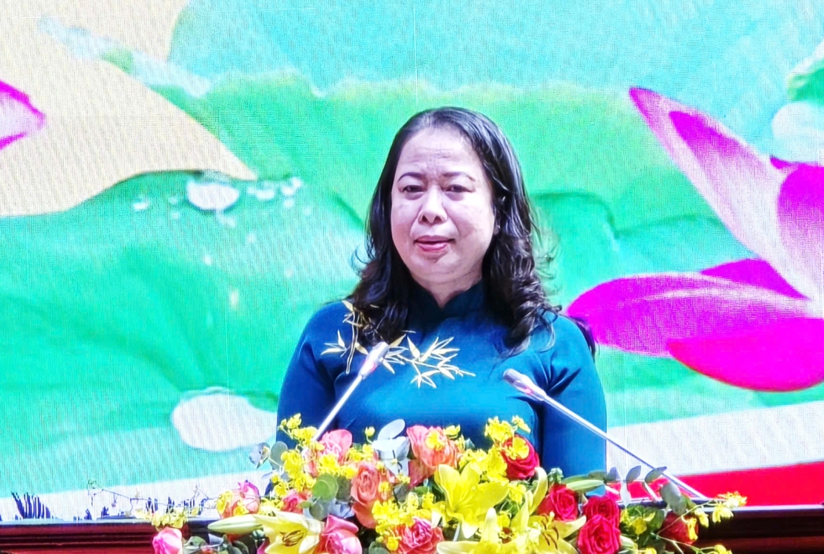 Phó Củ tịc lơgar mò Võ Thị Ánh Xuân geh jơnau đơs tàm pơrjum dờng