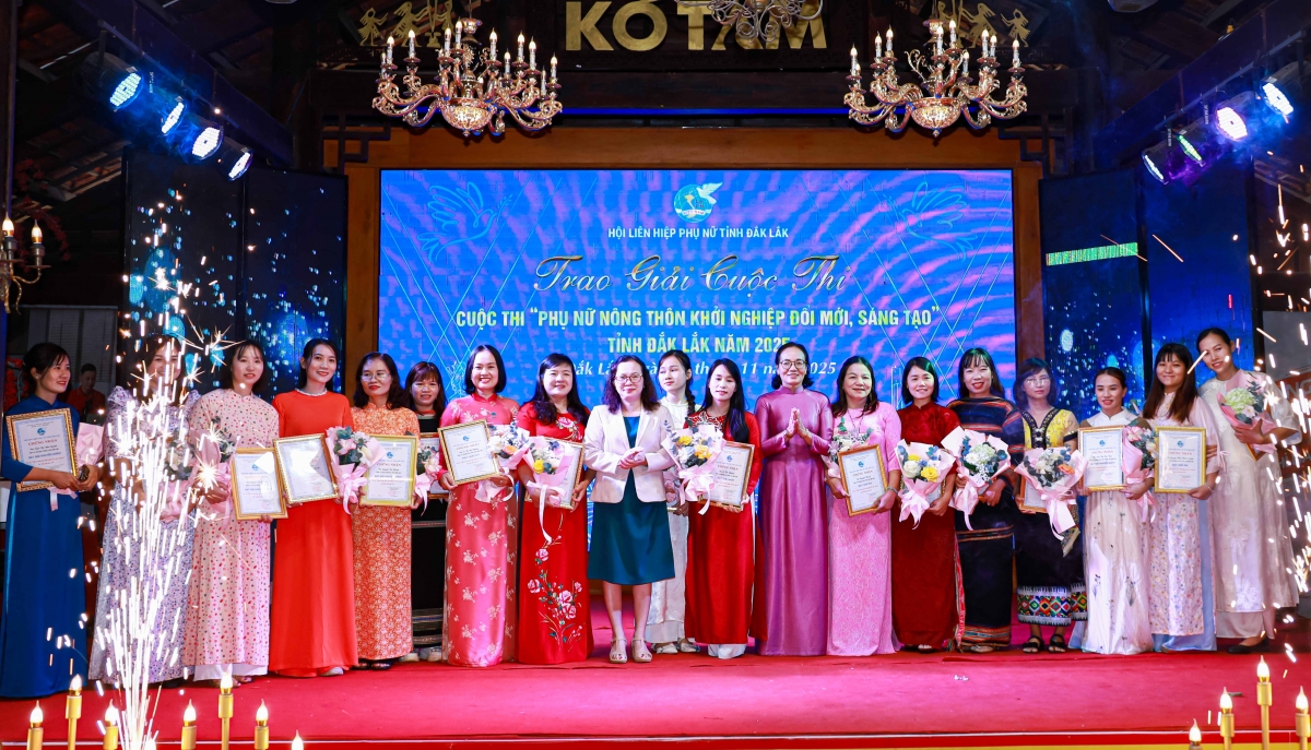 
Dak Lăk pôk pơ ư 18 tơdrong vă jang pơjing tơdrong jang rơgoh ‘lơ̆ng kơ đe drŏ kăn tơring choh jang sa.