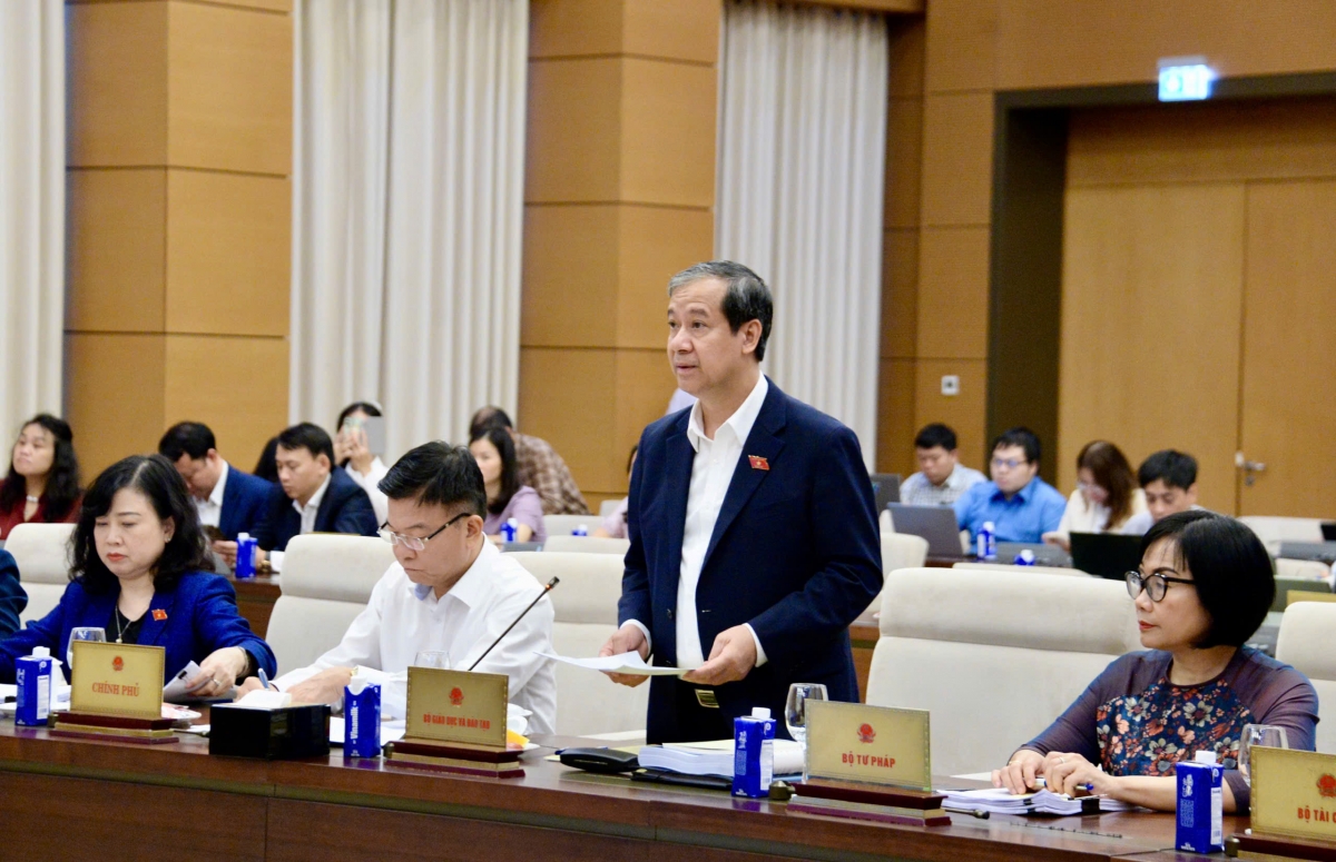 Khua phŭn bruă sang hră mơar Nguyễn Kim Sơn blŭ hrăm.