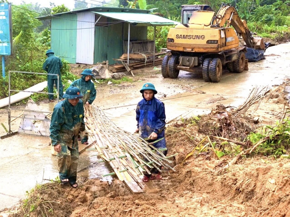 Các phương án sửa chữa tạm thời để các phương tiện lưu thông