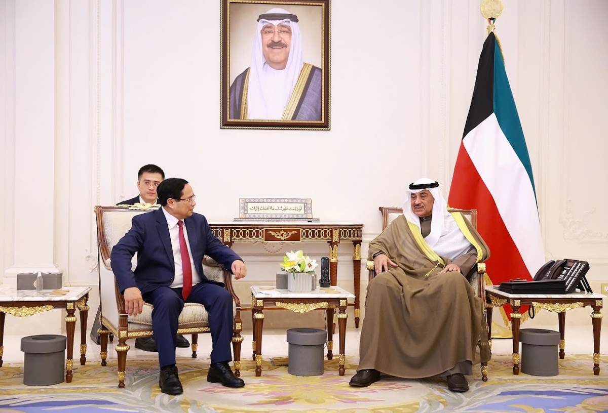 Khua dêh čar ơi Phạm Minh Chính tŭ jum Dăm phu Kơnuk kơna Kuwait