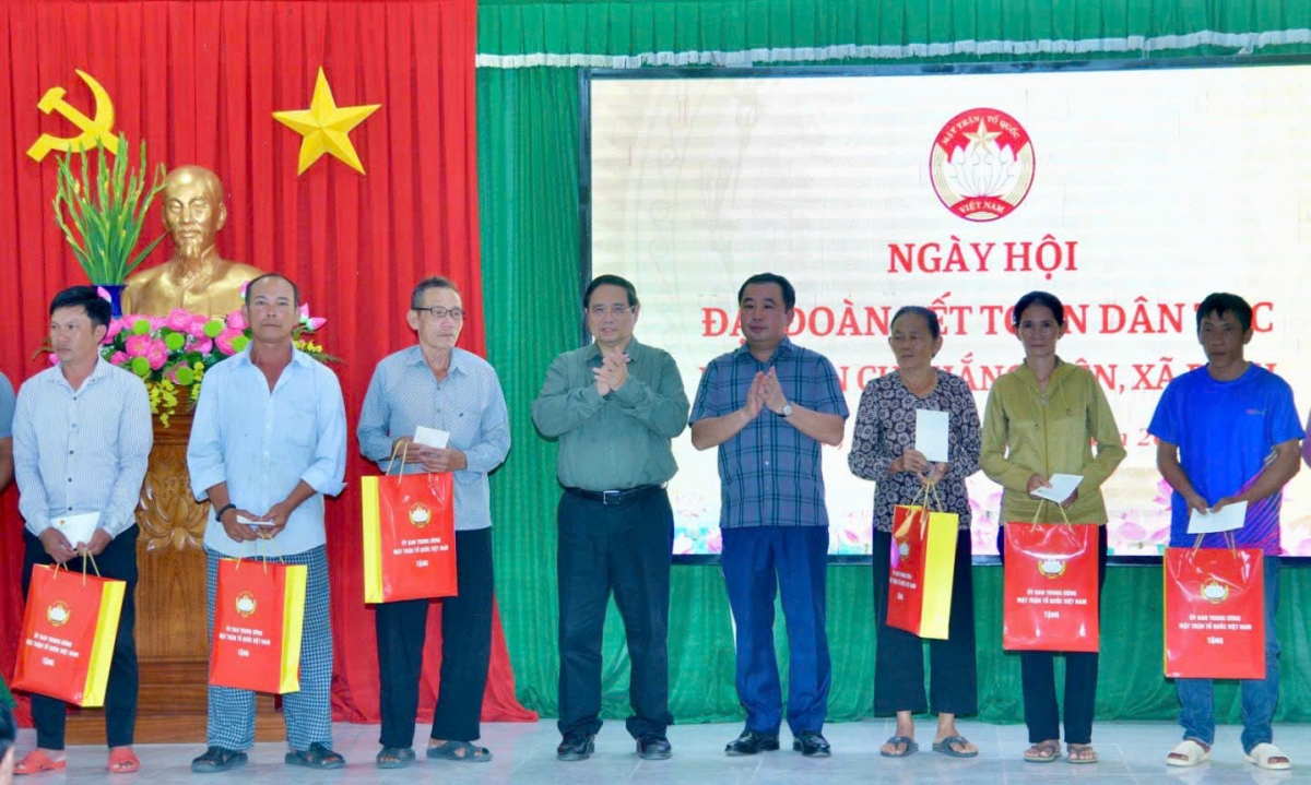 Thủ tướng pă nklâm ndơ an ƀon lan xã Đề Gi, n’gor Gia Lai