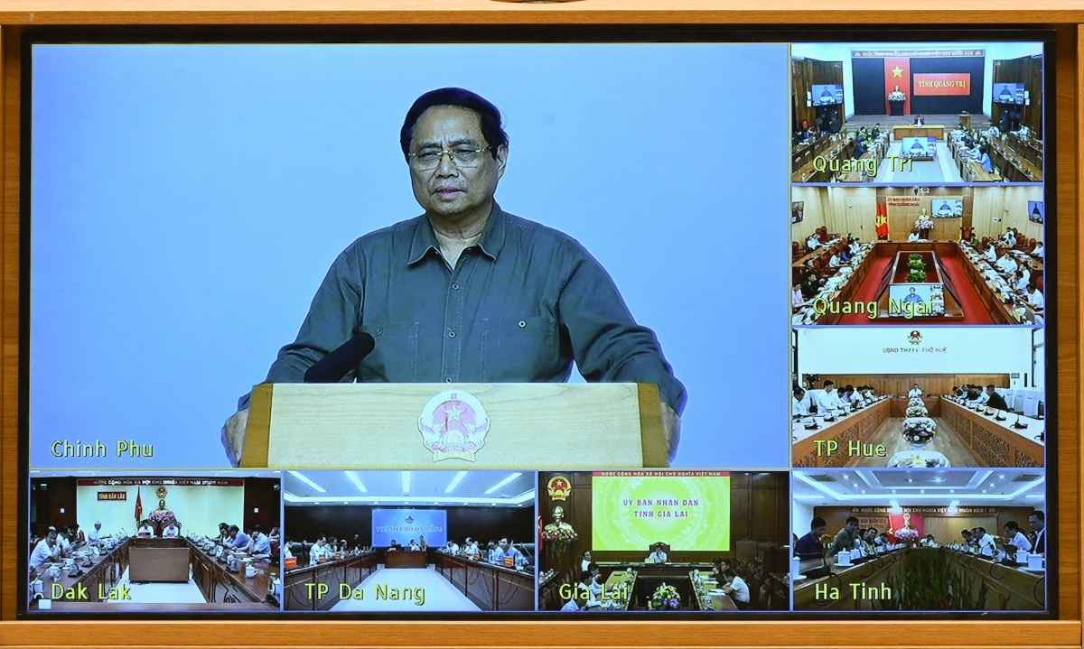 
Thủ tướng pơrjum pờ tơlik tơn tàm internet mờ ală tiah