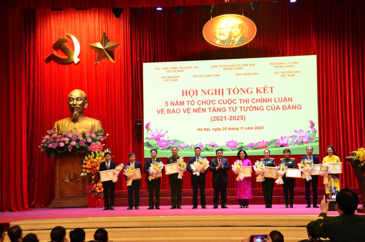 Ksiêm wĭt 5 thŭn mkŏ mjing klei bi lông hlak mblang kơ bruă răng mgang klei mĭn mơ̆ng Đảng