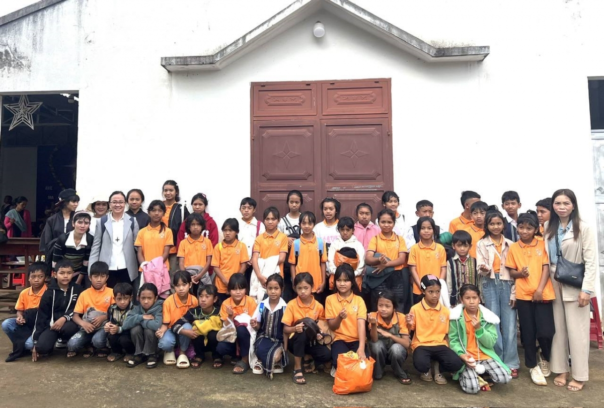 Sa-ai K'Điệp haong dom uranaih bangsa takik