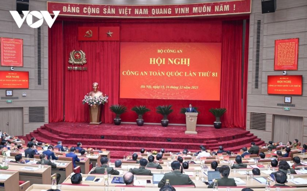 Khua dêh čar ơi Pham Minh Chính đĭ pơhiăp amăng mông jơnum