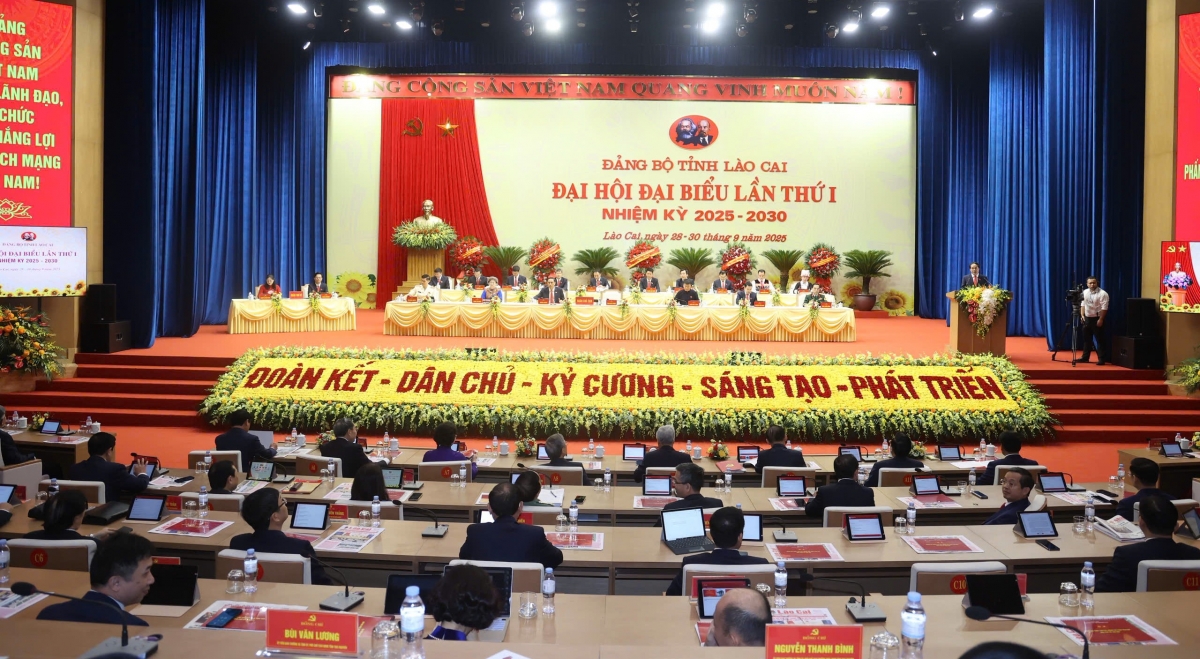 Hôp kân Đảng ƀô̆ mâu kong pơlê kong ngo hneăng 2025-2030 tối hên tơdroăng kal ‘na tơdroăng cheăng kăn ƀô̆ tung mâu hơnăm la ngiâ