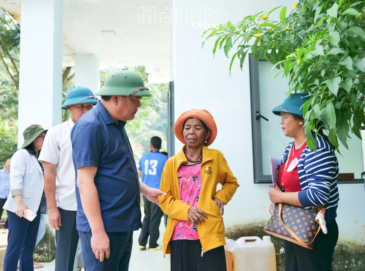 Akaok UB Bhap bini tinh ong Trần Phong tangi ravang dom baoh sang khut tayah