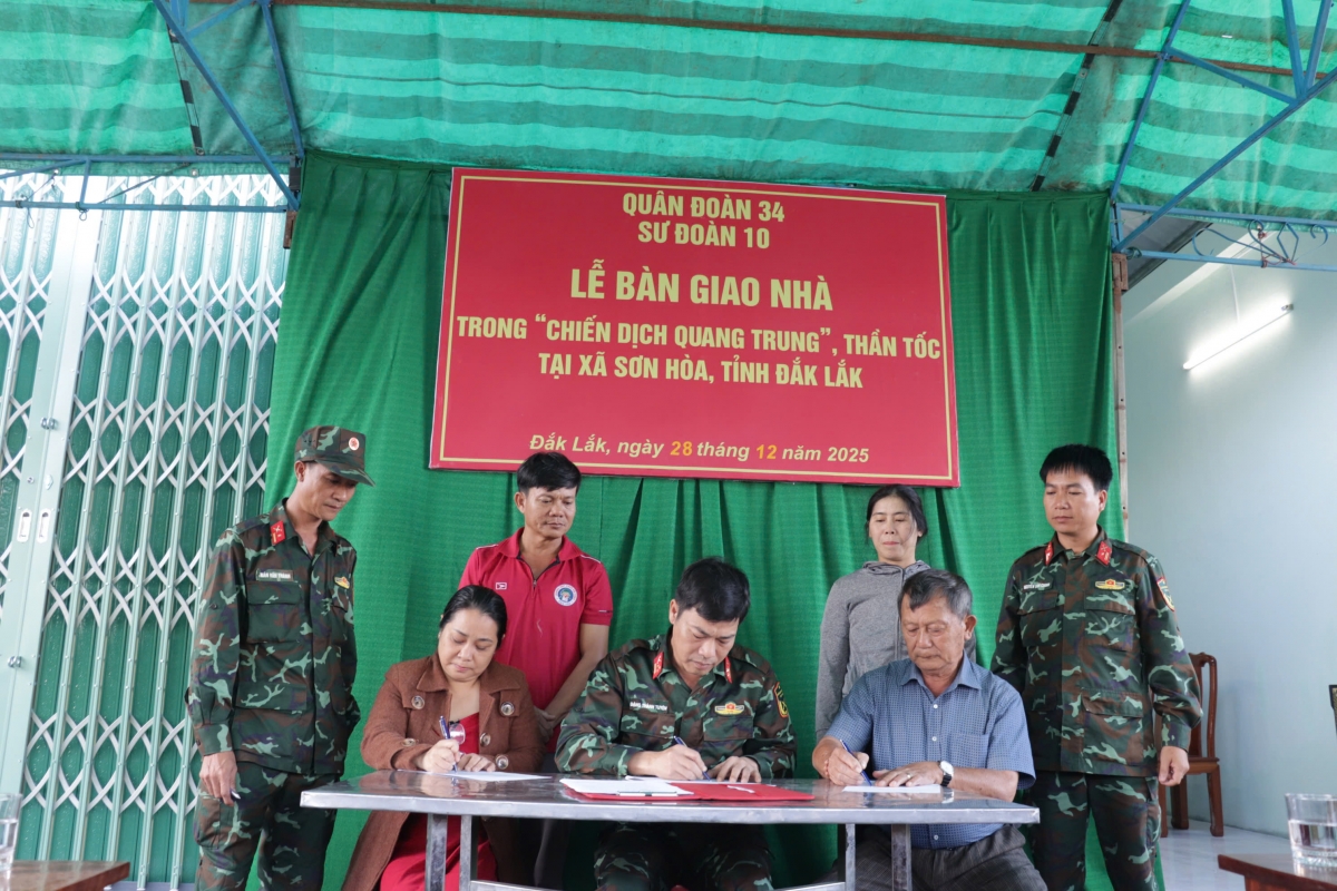 Pô pơ ala Quân đoàn 34 kĭ hră jao glăi sang dŏ hăng gong gai să Sơn Hòa hăng pô sang