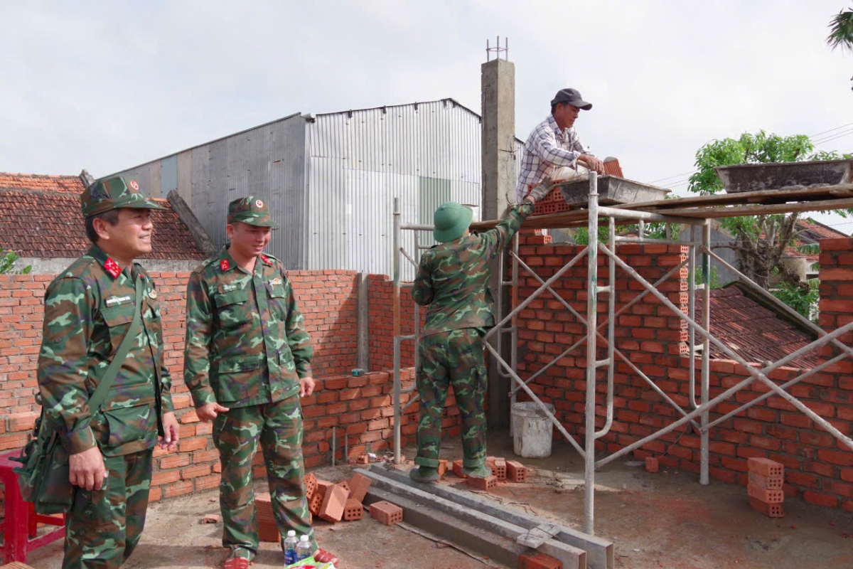 Mố đô̆ pro hngêi ăm jâ Lê Thị Đã a bêng Đô Vinh, kong pơlê Khánh Hòa