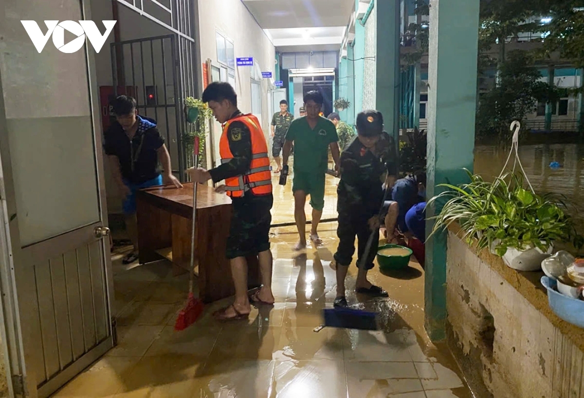 Tahen kơl nsach rao dak bok