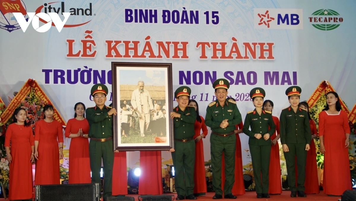 Khu xiâm pơkuâ ngăn lêng tơkăng kong pro ăm cheăm Ea Krêl, Gia Lai hngêi trung  mầm non krúa lĕm