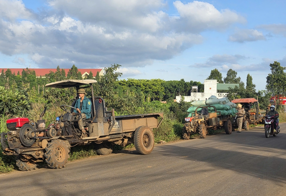 Rơdêh kông nông bơbruai tô tlôn, pơgiăng gơnam nao pơ jơlan mrô 14, 14C hăng jơlan tơring čar hơdôm boh să Yŭ Dơnung Lâm Đồng