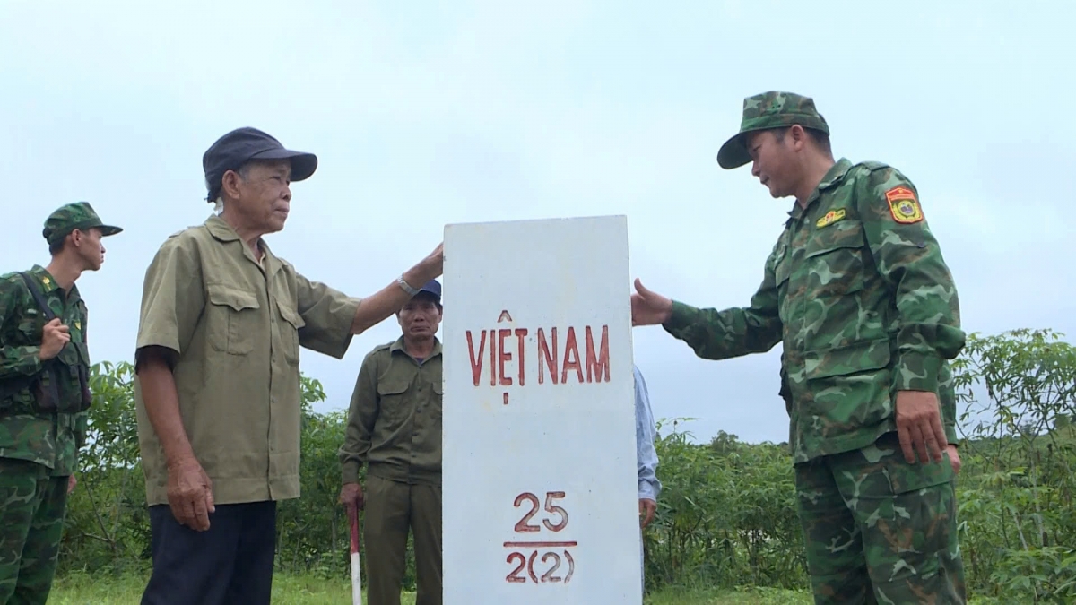 
Kră pơlei Ksor Bơng kŭm hăm khul linh vei lăng tơring sơlam vang năm dăr joang