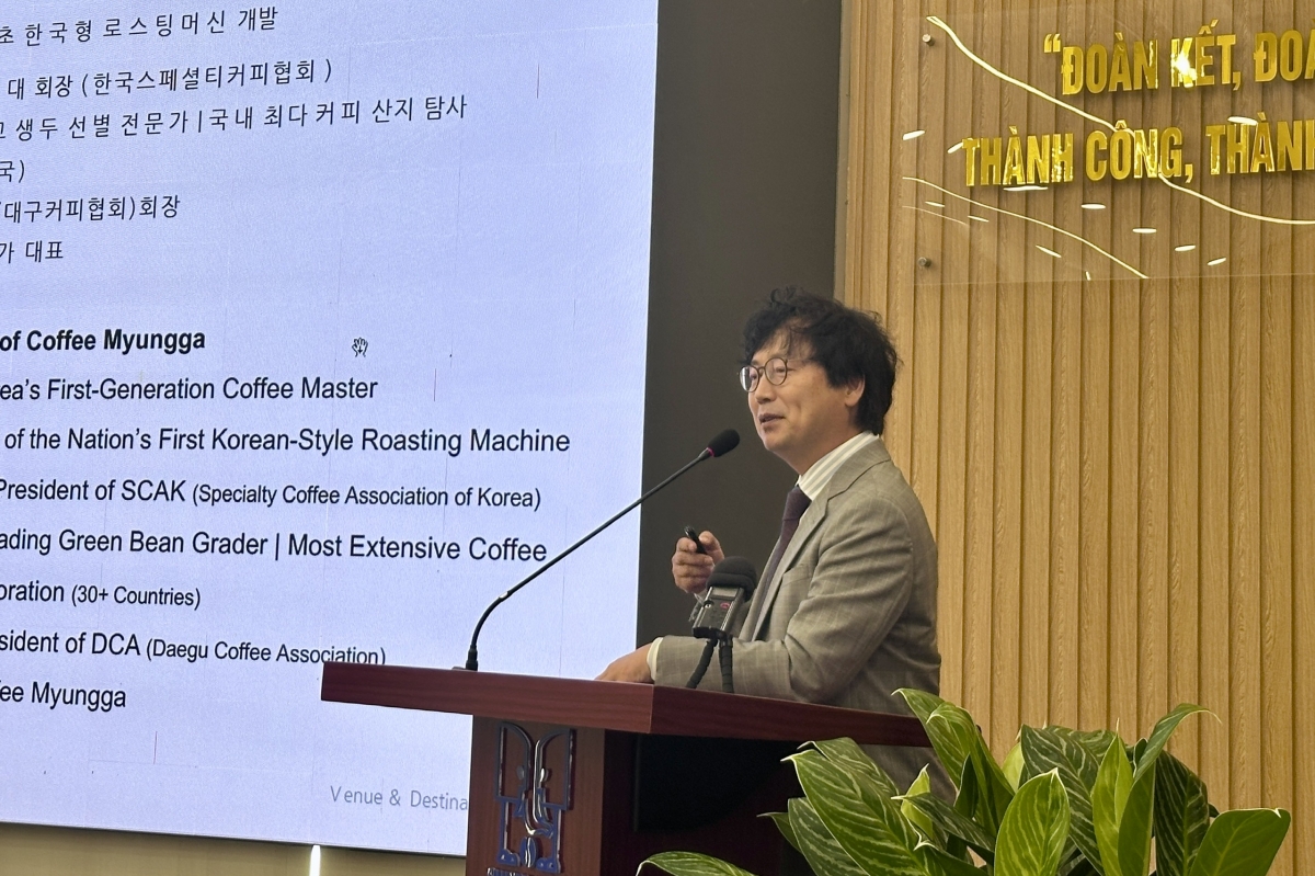 
Ƀok Ahn Myung-kyu, Kơdră Grŭp jang Cheh phe Daegu (DCA) lăng ‘lơ̆ng tơdrong hơdrin đơ̆ng tơpôl cheh phe ‘lơ̆ng Robusta Việt Nam