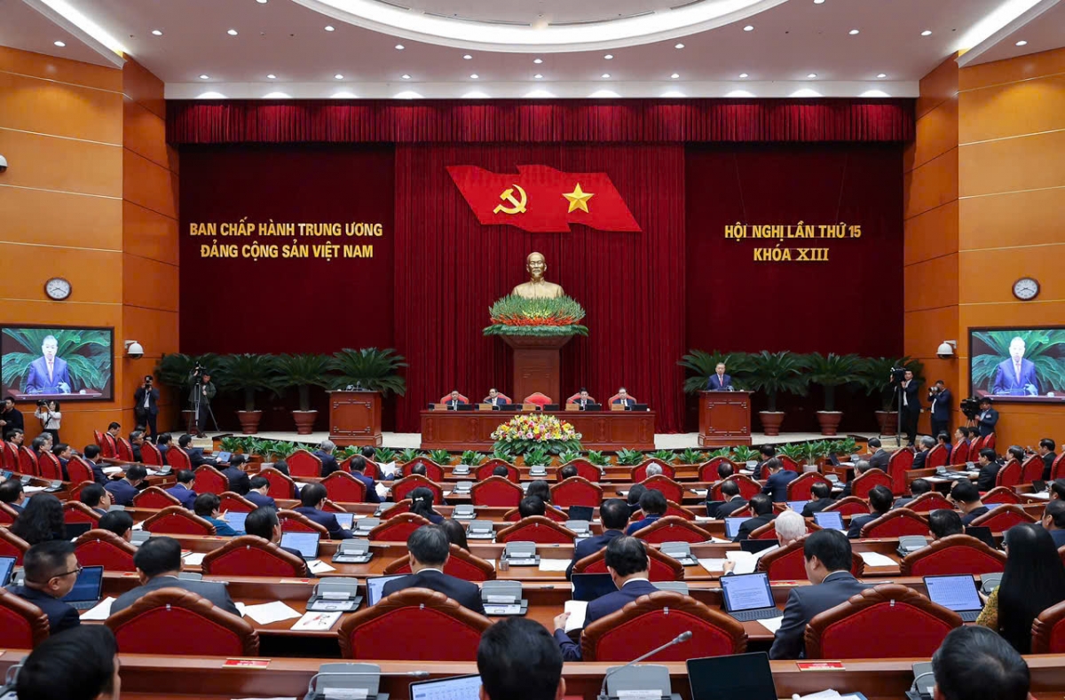 Rup lam ntŭk tâm nchră tâl 15 Ban Chấp hành Trung ương Đảng khoá 13