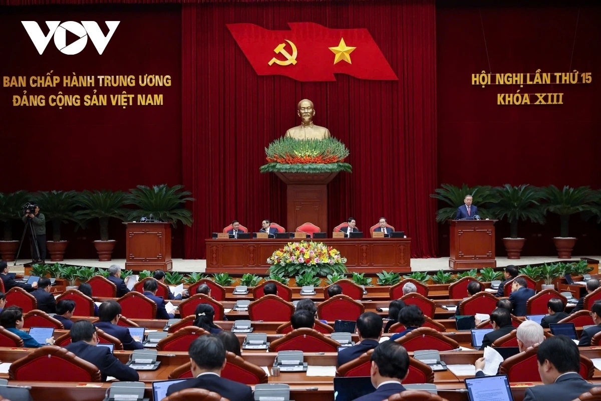 Khai mạc trọng thể Hội nghị lần thứ 15 Ban Chấp hành Trung ương Đảng khoá 13