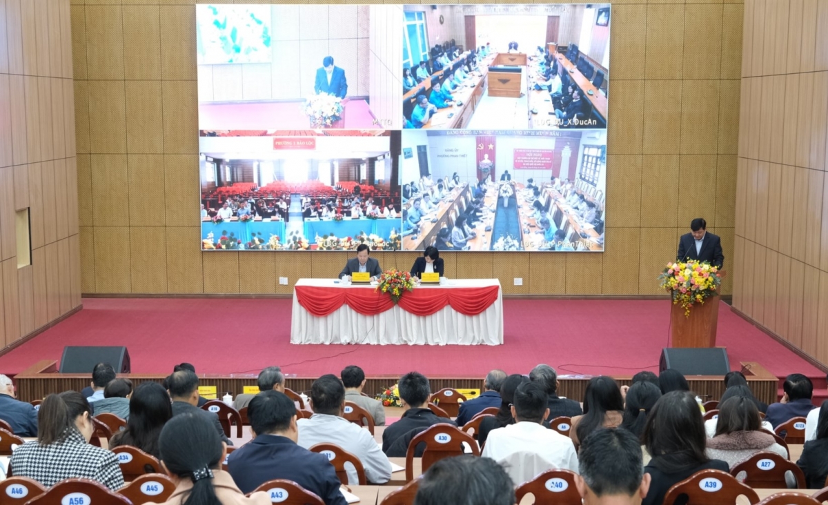 Càr Lâm Đồng rơcang ndrờm bal ai tĕ khà Quôk hội khoă XVI mờ Mpồl duh broă Làng bol ală kâp in