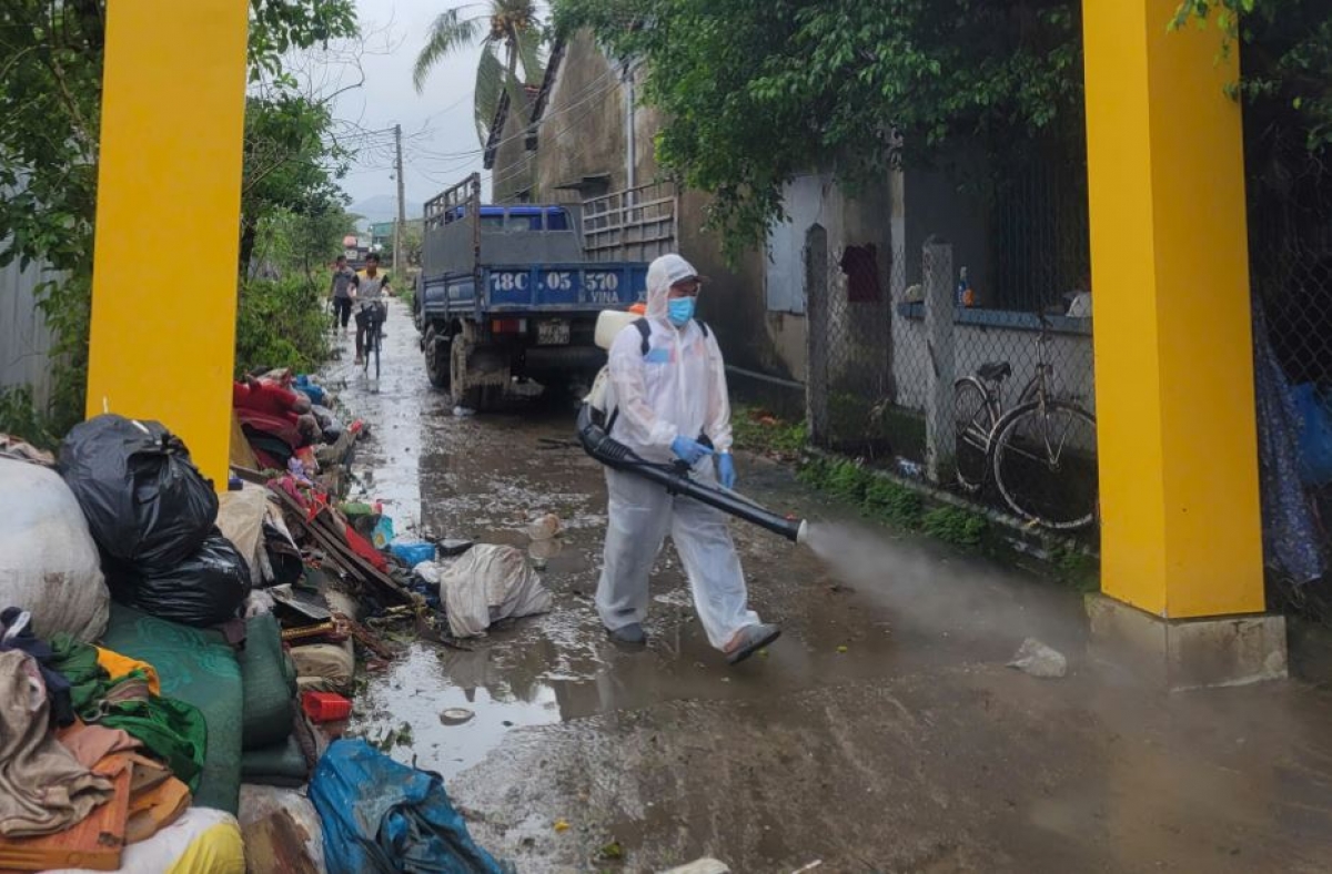 
Khŭl jang pơgang pruih pơgang pơm rơgoh cham char vă tang găn jĭ đei ƀôh đơ̆ng rŏng ‘mi tih đak lơ̆p