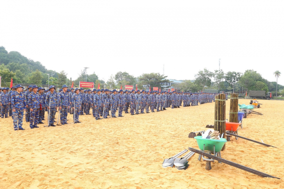 Mentri Pato Megru mek panuac ndom rik daong ka tapuk bac megru online.