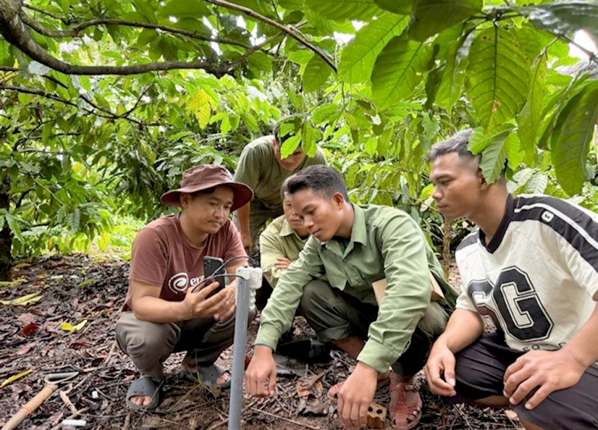 Ndơ tŏ pet lât bah ngai bah rnăk wa Lê Trương Thận.