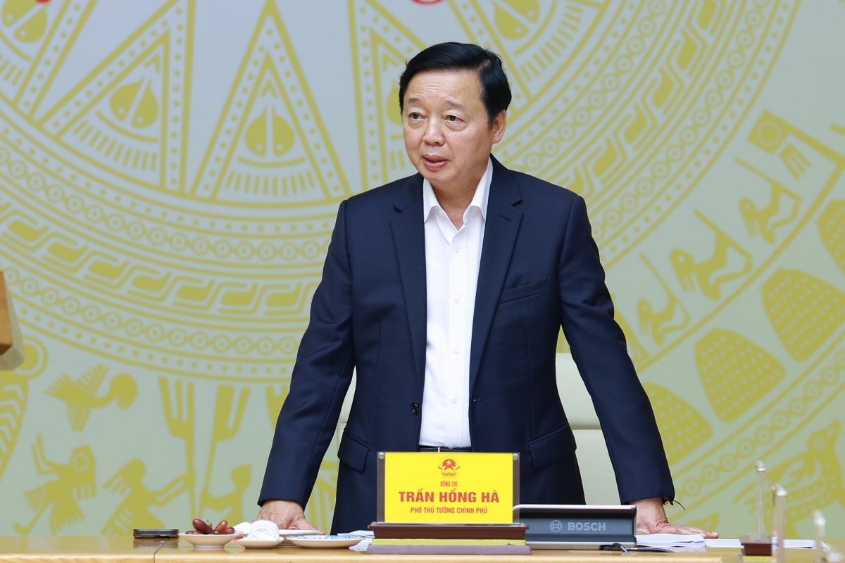 Pôa Trần Hồng Hà, Phŏ Ngế pro xiâm hnê ngăn tơnêi têa pơkuâ roh hôp