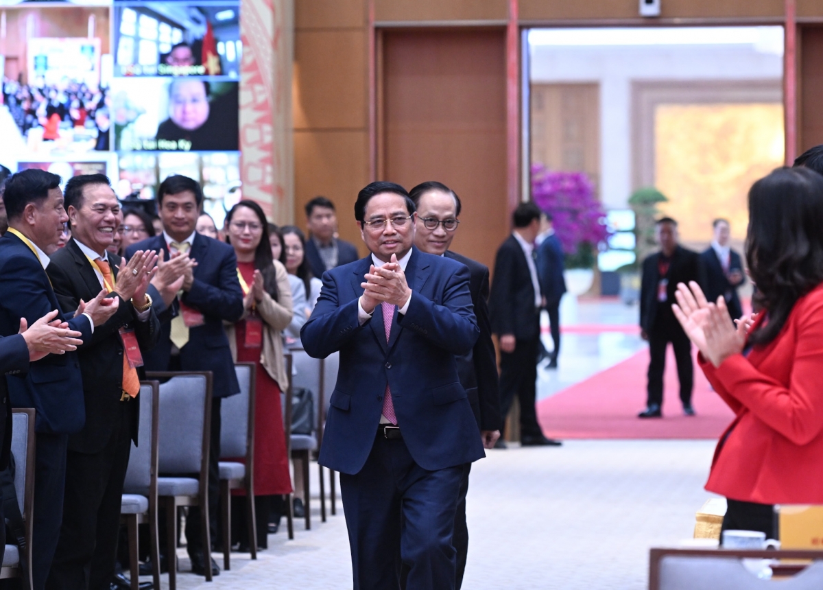  Khua dêh čar ơi Phạm Minh Chính git gai pơtrut tui anŏ hơmâo mơ̆ng mơnuih ƀôn sang pơ čar rơngiao amăng bruă đĭ kyar lŏn ia