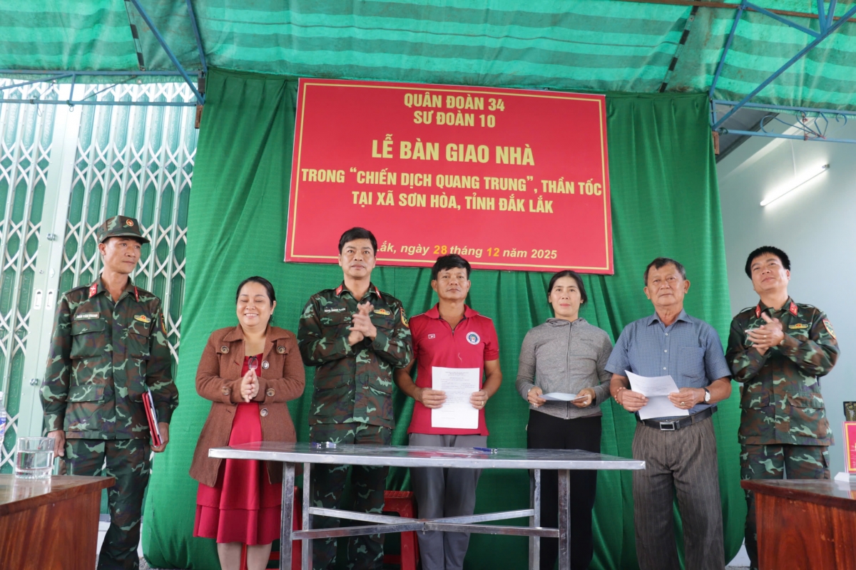 Kuân đoàn 34 pơcháu 5 toăng hngêi a cheăm Sơn Hòa, Dak Lak