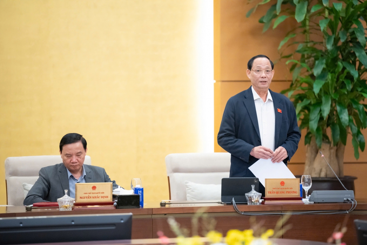 Vi ƀan pơkuâ cheăng Kuô̆k hô̆i tơkŭm po Rôh hôp má 52