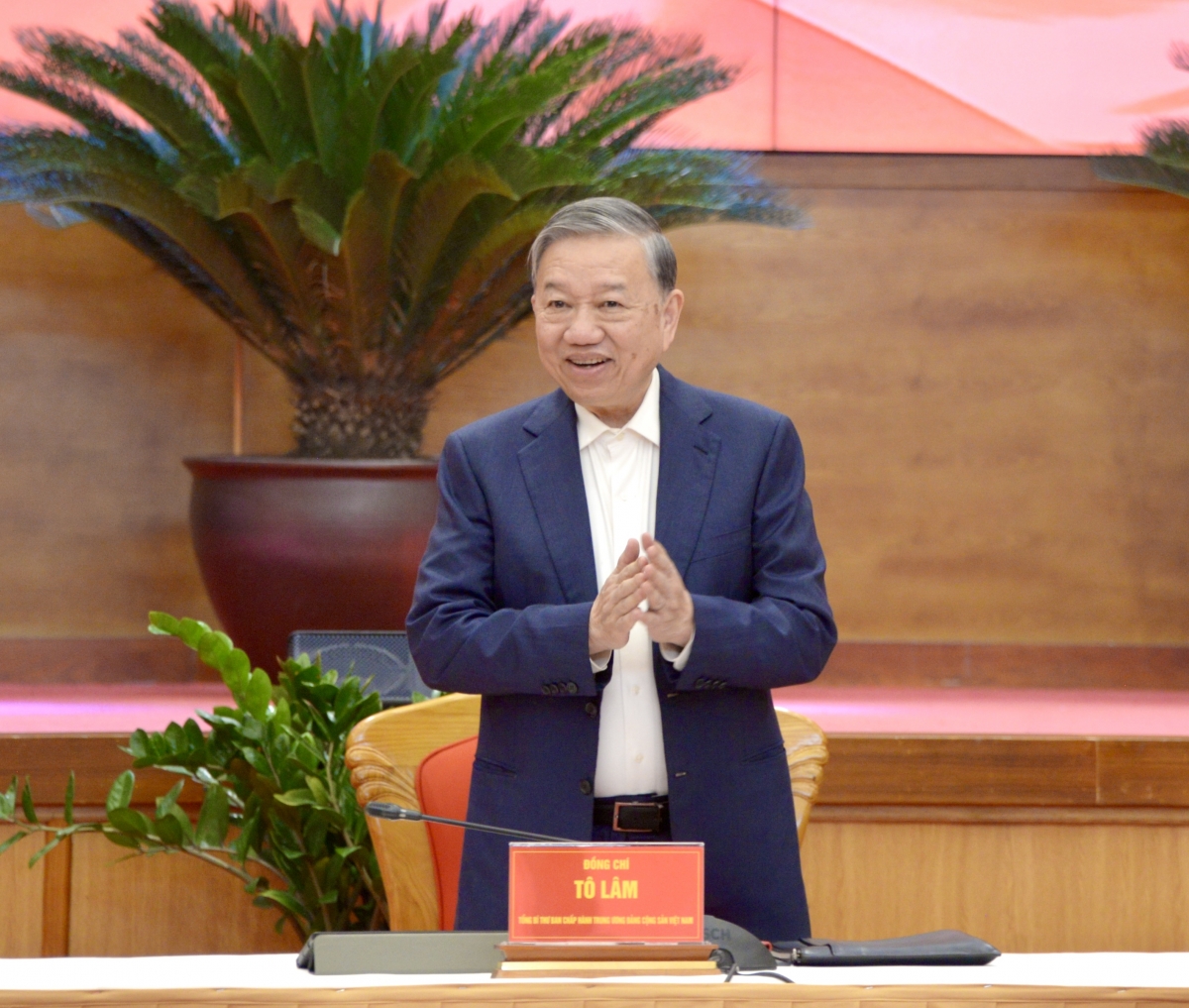 Khua git gai Ping gah ơi Tô Lâm mă bruă hăng Khul apăn bruă Ping gah tơring čar Quảng Ninh