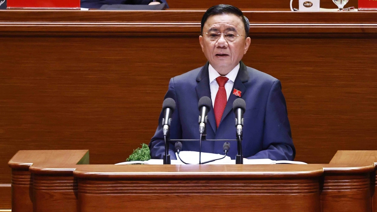 - Ủy viên Bộ Chính trị, Thường trực Ban Bí thư Trần Cẩm Tú.