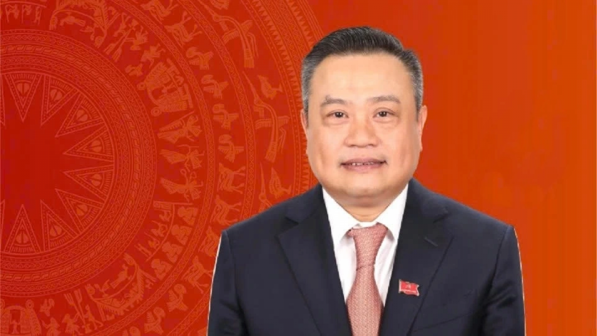 Pôa Trần Sỹ Thanh-Ngế xiâm Vi ƀan Séa ngăn Tíu xiâm hneăng XIV