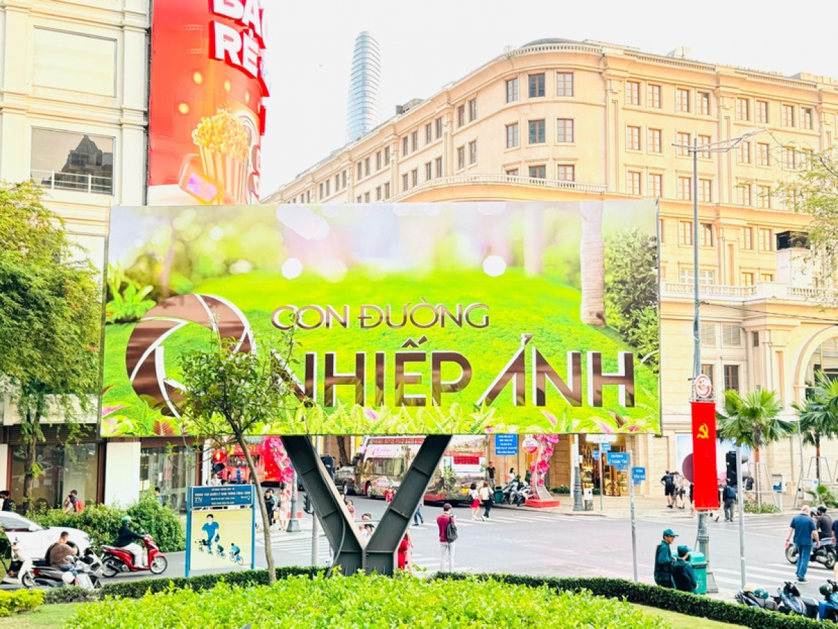 Ban raya Ho Chi Minh peih pakak “Jalan thaot binguk”