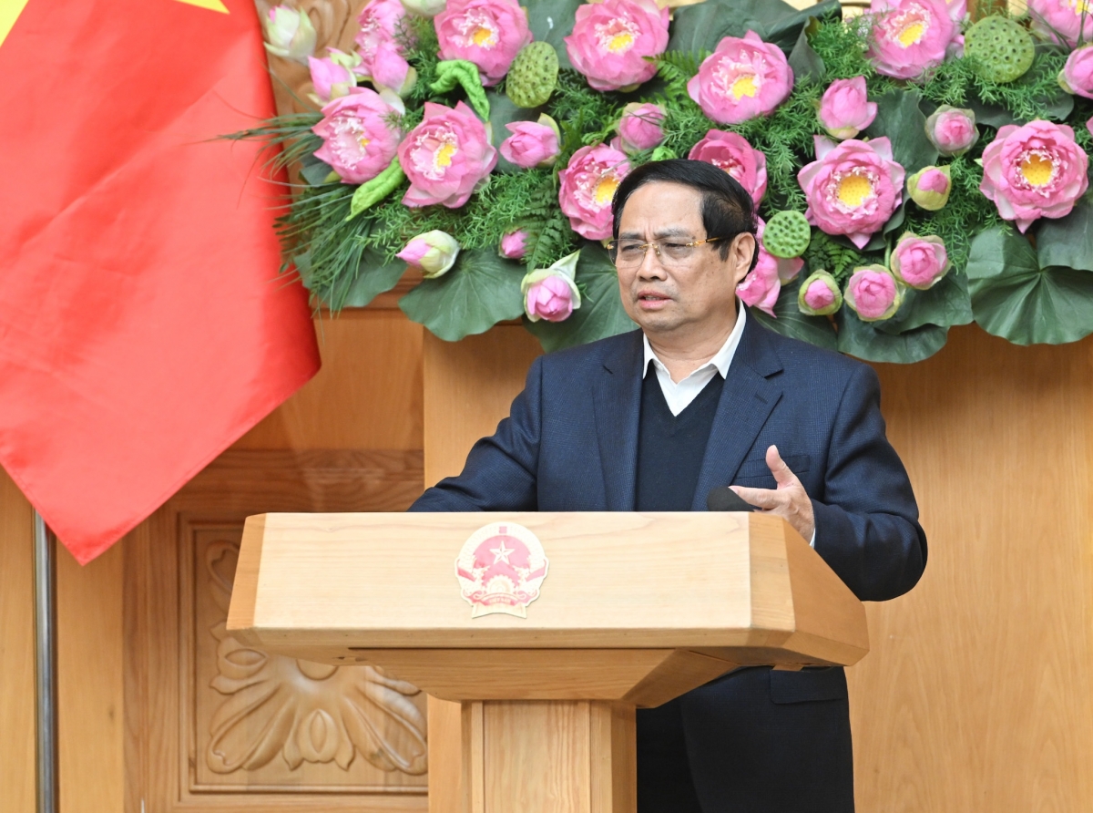 Thủ tướng pơma pơgơ̆r tơ̆ ‘măng hop akŏm