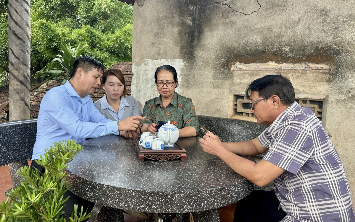  Mơnuih ƀôn sang Dak Lăk pơgôp hiăp kơ Hră yom mơ̆ng Ping gah tui boh thâo VNeID