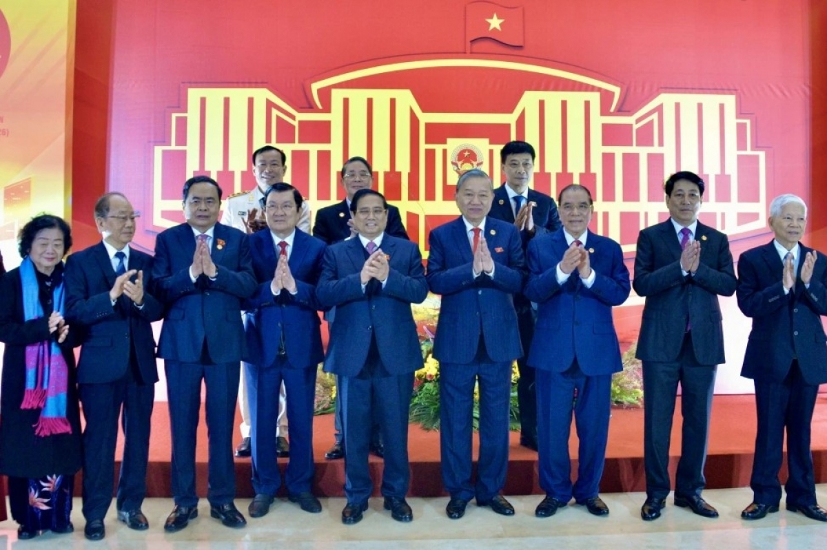 Lãnh đạo Đảng, Nhà nước chụp ảnh lưu niệm.