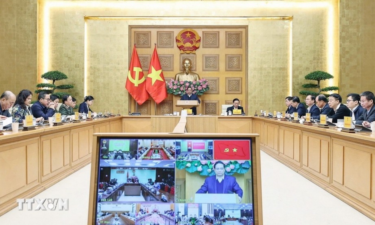 Thủ tướng Phạm Minh Chính chủ trì cuộc họp về xây dựng nhà cho nhân dân bị thiệt hại do bão lũ.