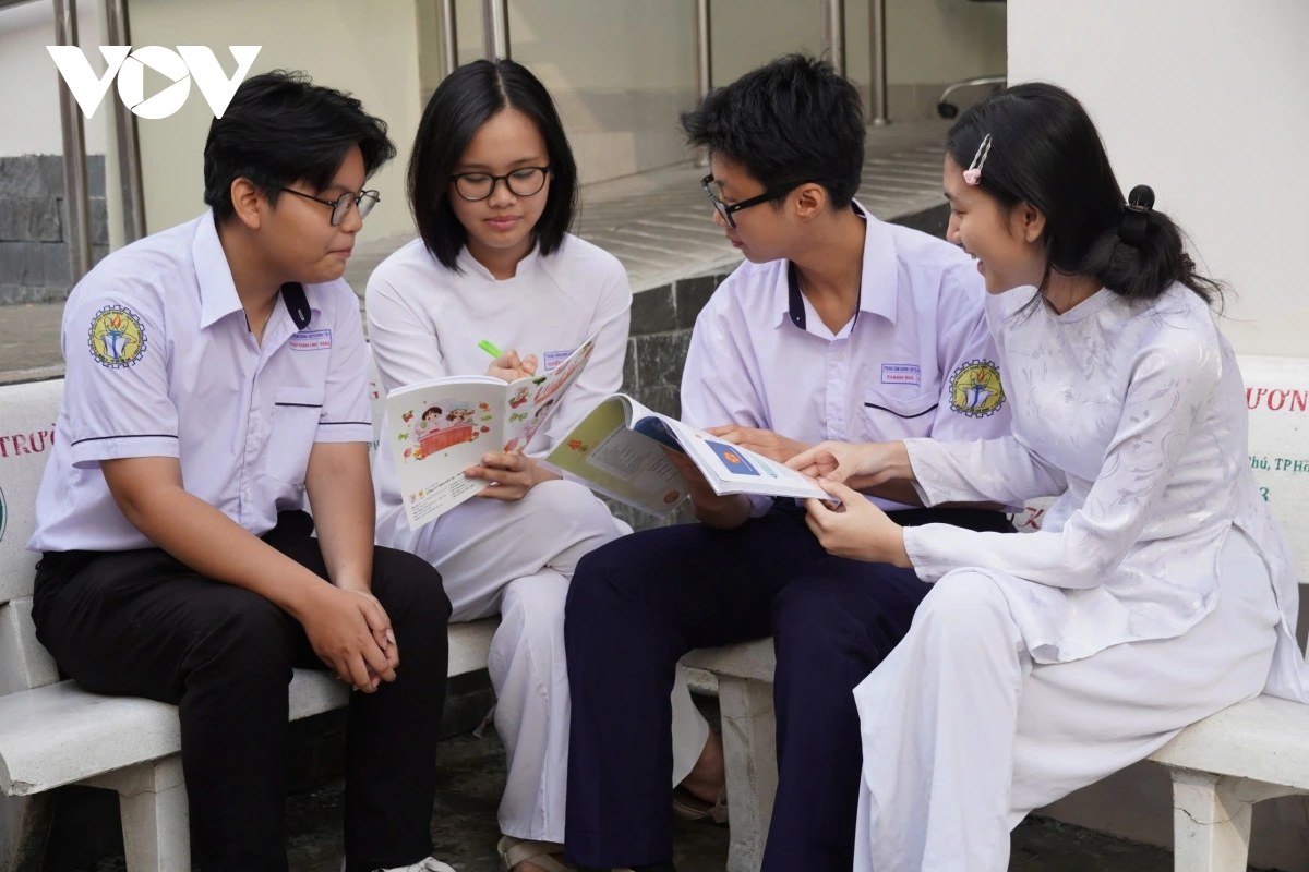 Anek saih dalam Pasak pato bruk ngak - Pato megru bhian di Quan 6 tuk tabiak me-in